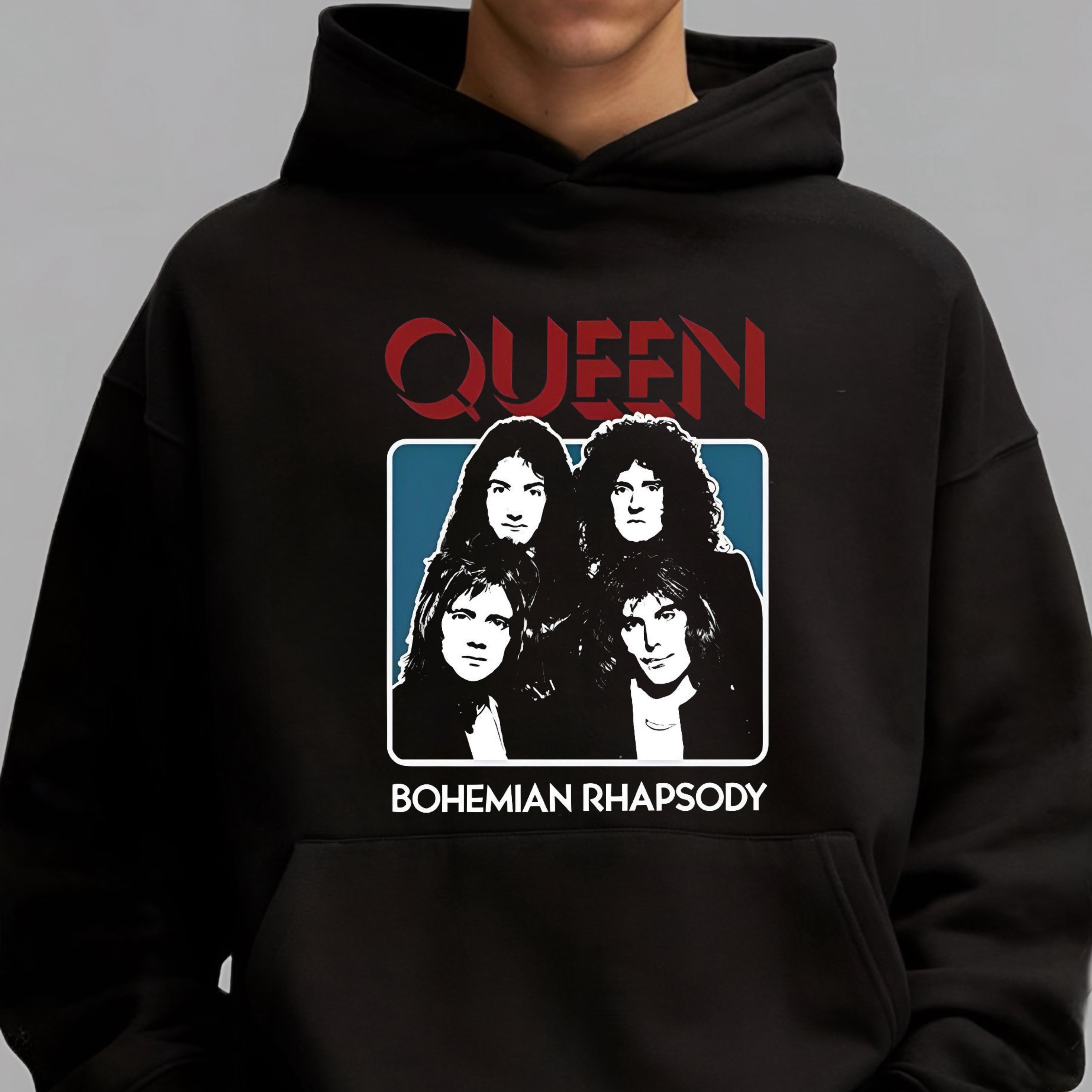 كوين - هودي كبير الحجم